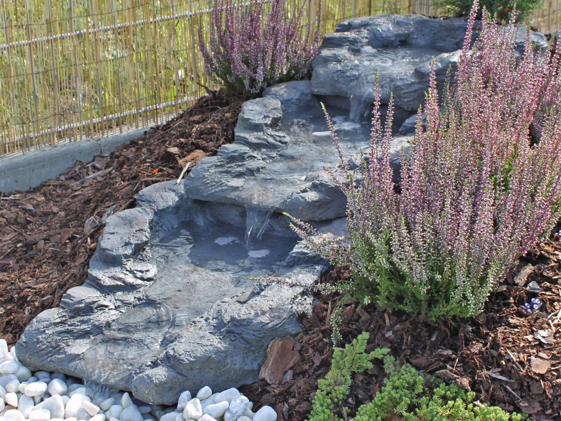 Cascade pour bassin de jardin granit gris CLGarden huitième